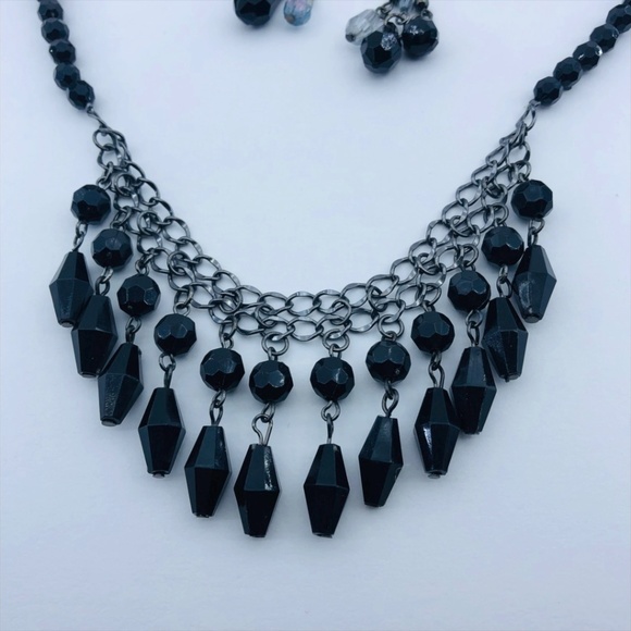 1928 Black Statement Necklace & Earring Set - Picture 3 of 6